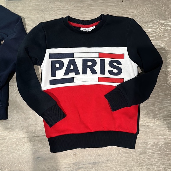 8/yo- boys sweaters - Picture 3 of 3